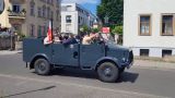 Группа радикалов разъезжала 9 мая по Дрездену и выкрикивала неонацистские лозунги