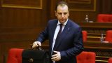 Армянский министр: «Негативно относимся к продаже российского оружия Баку»
