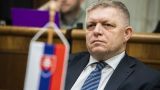 Экс-премьер Словакии: В Фицо стрелял политический сумасшедший, а не писатель