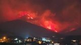 Сильнейший пожар бушует в Геленджике — видео