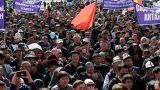В Бишкеке растет число пострадавших в ходе уличных беспорядков