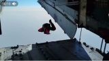 Россияне совершили первый в мире стратосферный прыжок на Северный полюс — видео
