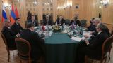 Российского дипломата спросили о «камне претковения» на пути Еревана и Баку к миру