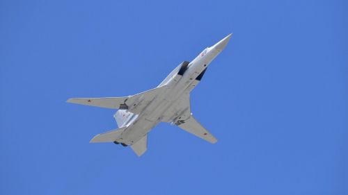 Ракетоносцы уже взлетели: На Украине ночью ждут массированную атаку