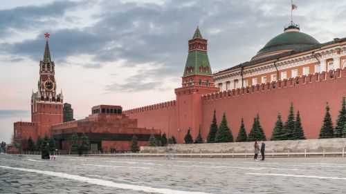 Бросивший обувь в саркофаг Ленина с матерными криками студент арестован