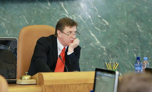 «Если выделить еще больше денег на латвийскую медицину — рухнет бюджет»