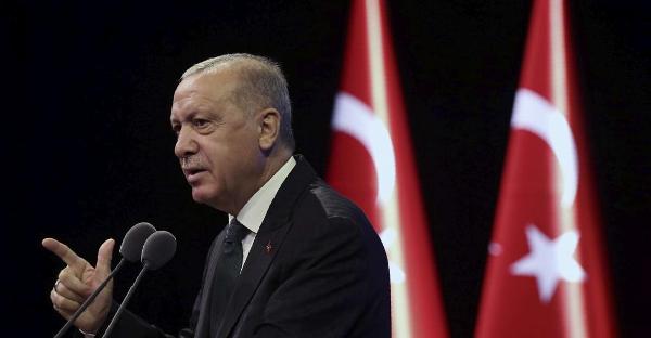 Эрдоган не встретится с Помпео «из-за изменений в рабочем графике»