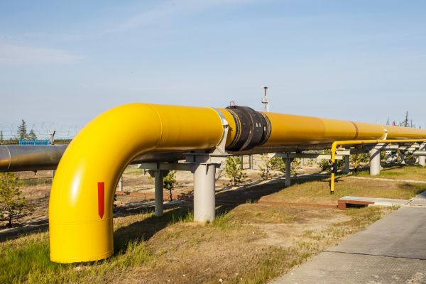 «Газпром» начал поставлять газ Азербайджану