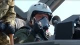 Петра Порошенко прокатили на истребителе на МиГ-29