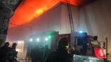 На востоке Москвы обрушилось 2,5 тысячи квадратных метров кровли горящего здания