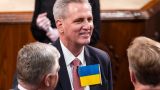 Politico: Киевские власти паникуют из-за отставки Маккарти