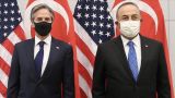 Глава Госдепа США и глава МИД Турции обсудили Россию и Украину