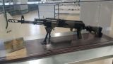 У Лукашенко появился автомат, полностью белорусской сборки