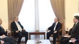 Глава МИД Армении обсудил с послом ЕС условия возобновления переговоров по Карабаху