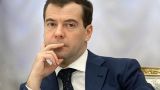 Медведев о победе Трампа: система будет его рихтовать