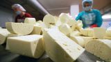 Россия ограничила поставки сухого молока, сыра и масла из Белоруссии