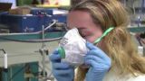 Израильские учёные изобрели «самоочищающуюся» маску — видео