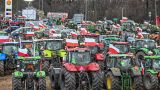 «Зеленый переход» и «украинский навал»: польские фермеры и Шмыгаль давят на Туска