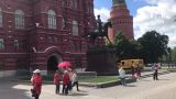 Надпись «ГУР» нанесли на памятник Георгию Жукову на Манежной площади в Москве