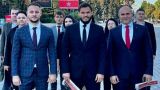 «Ваше место в туалете»: молдавская оппозиция объявила войну оппозиционерам