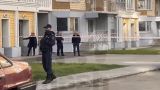 В Москве под окнами 19-этажного дома найдены тела женщины и двух детей