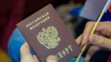 Споры о QR-кодах отодвинут введение цифровых паспортов для россиян