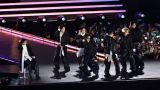 Трансляцию первого концерта вернувшейся из армии K-pop группы посмотрели миллионы