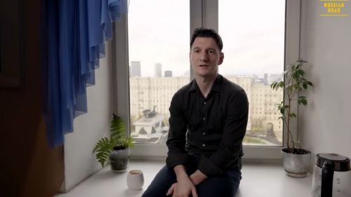 A British journalist who moved to Russia made a confession about his former homeland