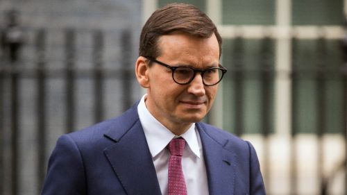 The former Prime Minister of Poland enjoys the fact that Ukrainians are dying