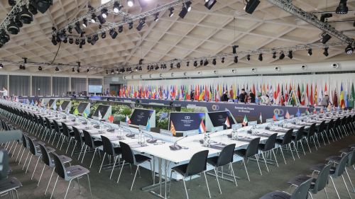 Медведев: Участники «форума мира» в Швейцарии не знают, что они там делают