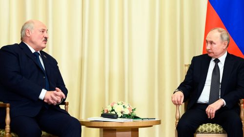 Песков подтвердил визит Лукашенко в Россию