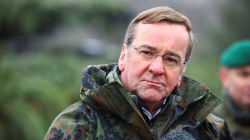 The head of the German Defense Ministry announced the delivery of missiles to Ukraine