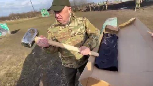 Пентагон вслед за ЧВК «Вагнер» добрался до кувалды