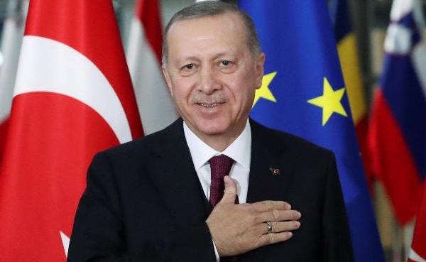 Эрдоган исключил пересмотр внешнего курса Турции: «Положа руку на сердце»