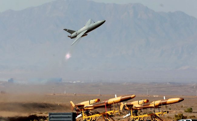 Иран представил новый беспилотник «Круз Абабиль» и систему ПВО