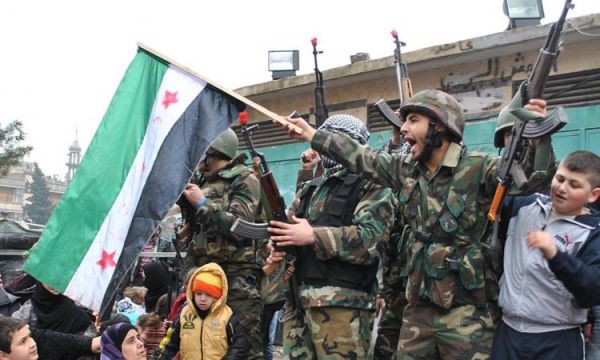 Сотни добровольцев вступили в добровольческие отряды в Сирии