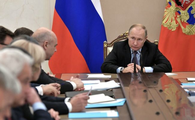 Путин поручил достичь опережающего роста доходов населения в отстающих регионах 1 3086e0b58ee818cbc13e197d07d83 Путин поручил достичь опережающего роста доходов населения в отстающих регионах