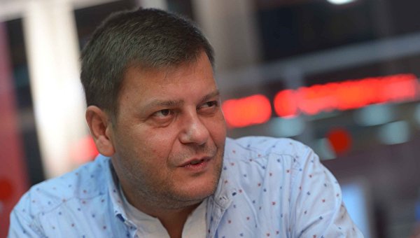 Гражданин Армении, снятый с рейса «Белавиа», подал в суд на СБУ Гражданин Армении, снятый с рейса «Белавиа», подал в суд на СБУ
