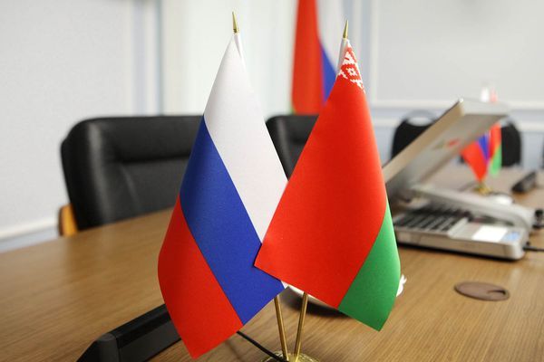 Image result for Россия даст Белоруссии кредит для погашения долга перед Россией