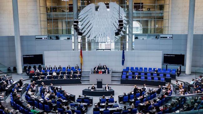 La discussion d’une initiative de paix sur l’Ukraine au Bundestag s’est soldée par un scandale