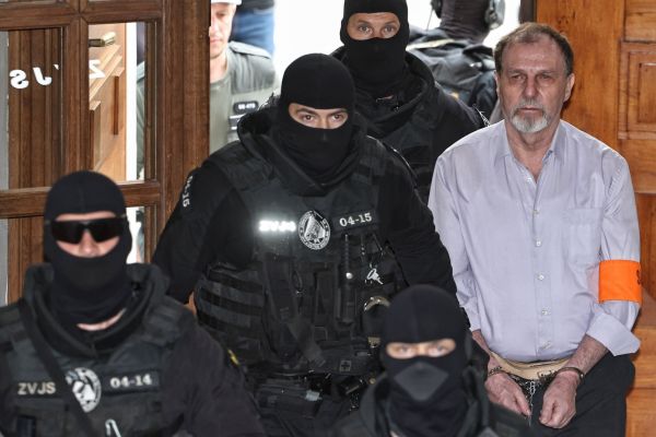 В Словакии начался суд над стрелком, пытавшимся убить премьер-министра страны