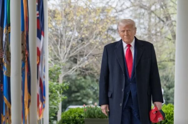 Трамп отменил зеленую энергетику в США: «ненадежная» энергия осталась без субсидий