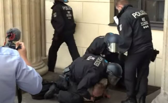 В Берлине полиция провела задержания участников акции протеста